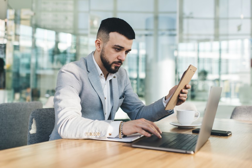 Pós-Graduação em Revisão de Texto: Aperfeiçoe suas habilidades de revisão e escrita para diferentes formatos de conteúdo