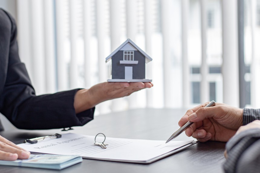 Pós-Graduação em Registros de Imóveis: Capacitação Completa para Atuação no Setor Imobiliário