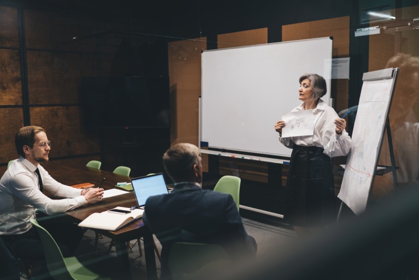 Pós-Graduação em Pedagogia Empresarial e Educação Corporativa: Formação para a Gestão do Ensino e Desenvolvimento no Contexto Empresarial