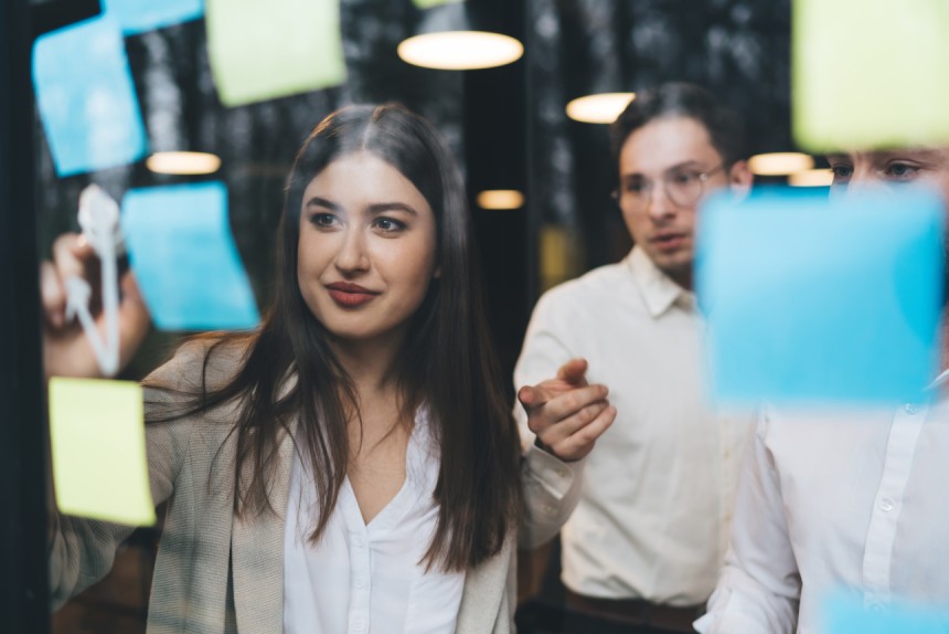 Pós-Graduação em Negócios e Marketing: Estratégia, Inovação e Vantagem Competitiva