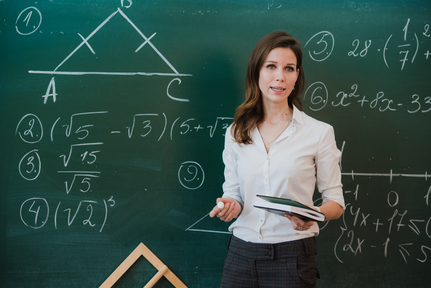 Pós-Graduação em Metodologia de Ensino da Matemática: Didática, Inovação e Raciocínio Lógico