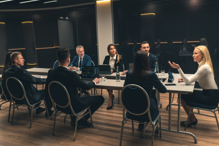 MBA em Gestão Comercial de Produtos e Serviços de Instituições Financeiras: Formação Completa em Estratégias Comerciais para o Setor Financeiro