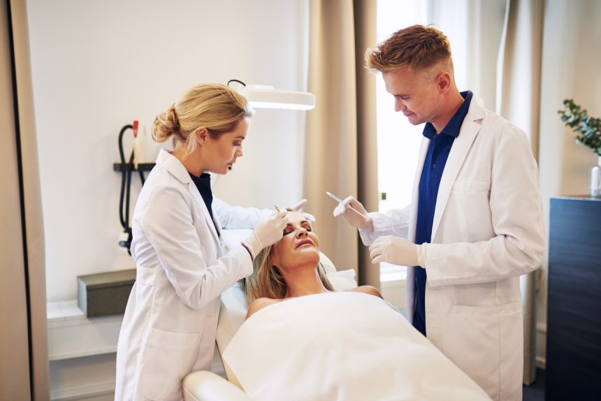 Pós-Graduação em Estudos em Dermatologia Facial: Formação Avançada para Profissionais da Saúde no Tratamento de Condições Estéticas e Dermatológicas do Rosto