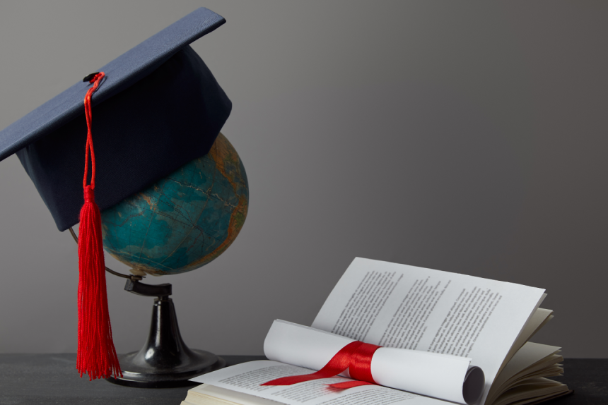 Pós-Graduação em Educação, Política e Sociedade: Formação para Analisar e Intervir nas Relações entre Educação e Sociedade