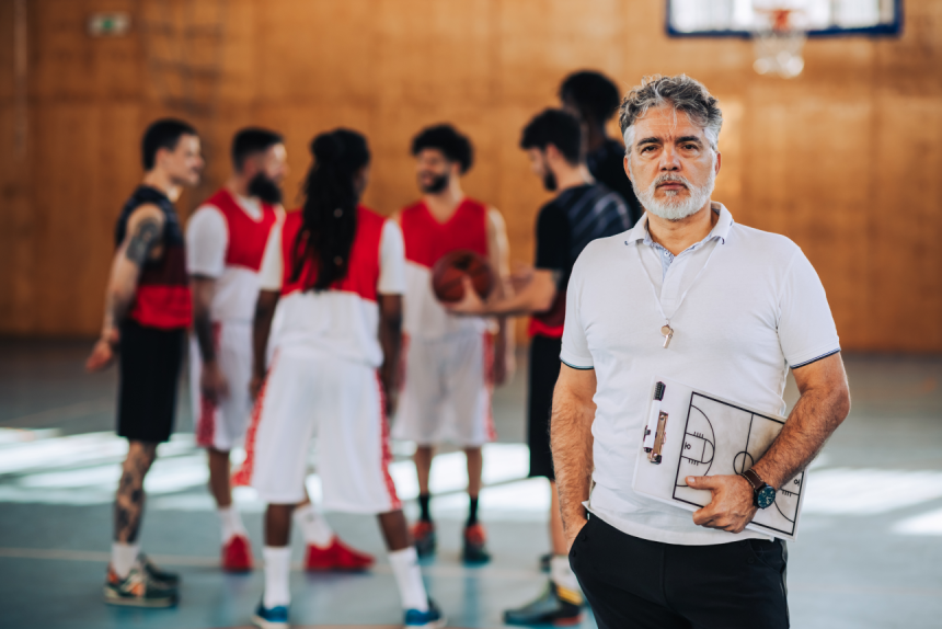 Educação Física com Ênfase em Basquetebol