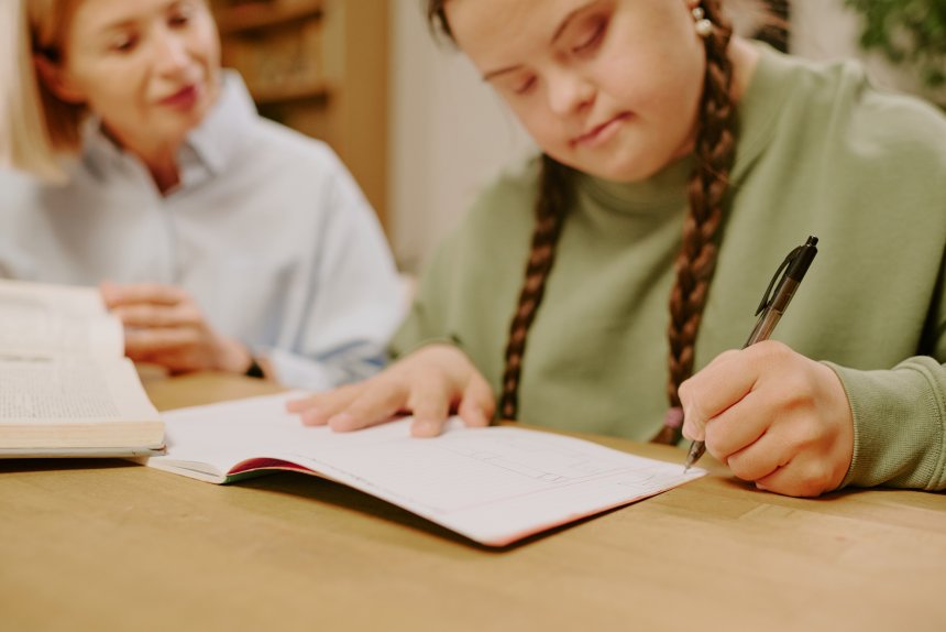 Educação Especial Com Ênfase Em Deficiência Intelectual
