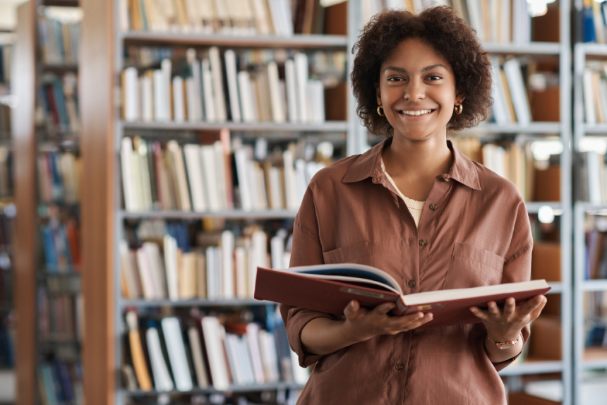Curso de Extensão em Teoria Da Historia: Aprofundamento Teórico e Prático