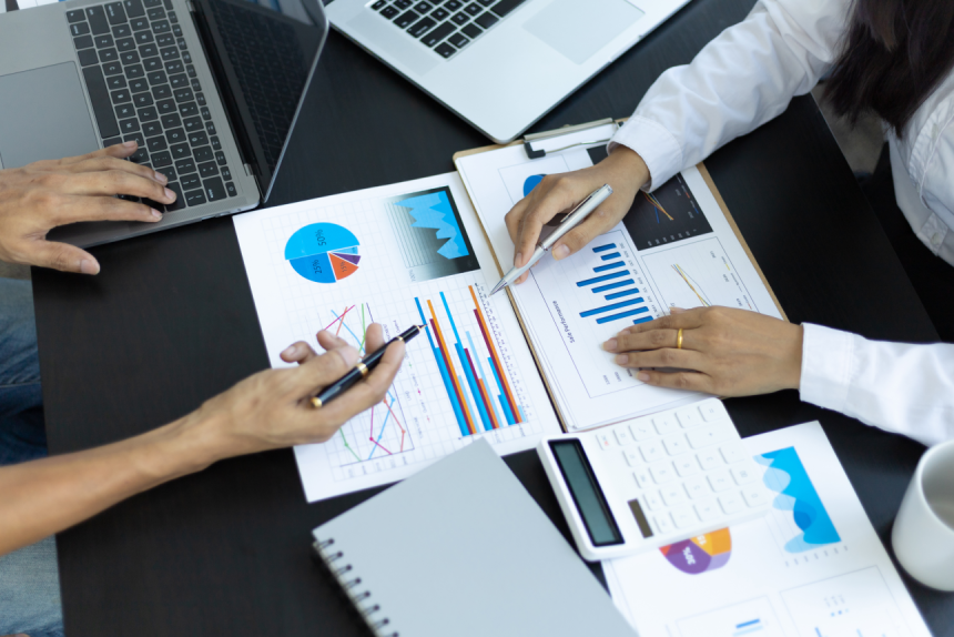 Curso de Extensão em Contabilidade Empresarial E Societaria: Aprofundamento Teórico e Prático