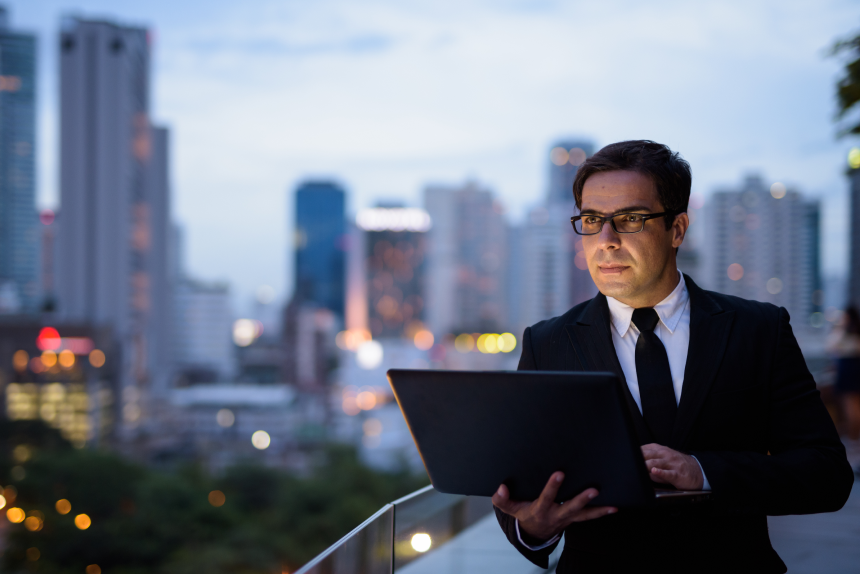 Curso de Extensão em Formacao Social E Economica Do Brasil: Aprofundamento Teórico e Prático