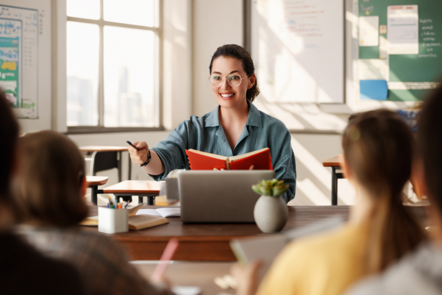 Curso de Extensão em Metodologia Do Ensino De Lingua Portuguesa: Aprofundamento Teórico e Prático