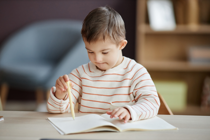 Curso de Extensão em Praticas De Leitura E Escrita De Alunos Com Deficiencia Intelectual: Aprofundamento Teórico e Prático