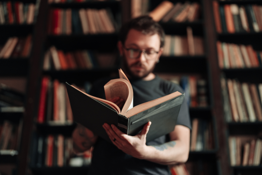 Curso de Extensão em Fundamentos Da Formacao Do Leitor Literario: Aprofundamento Teórico e Prático