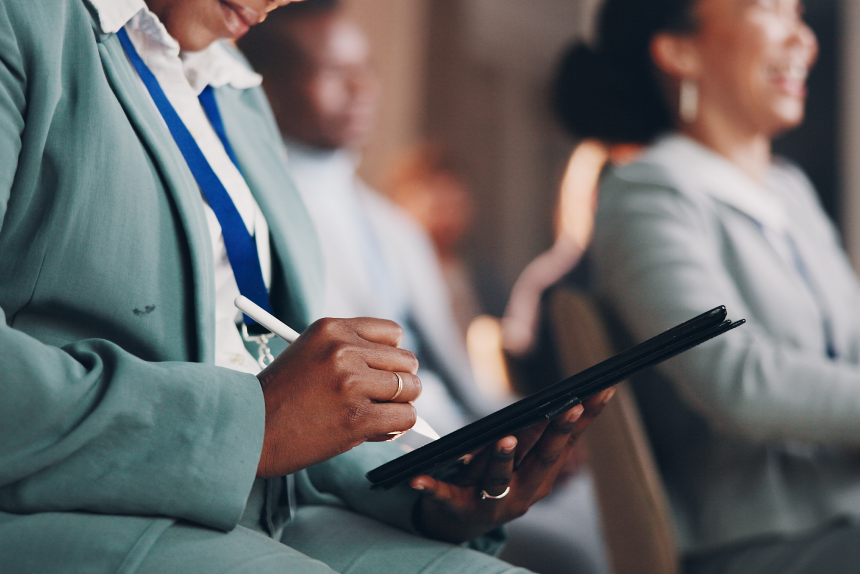 Curso de Extensão em Servico Social E Os Desafios Profissionais Contemporaneos: Aprofundamento Teórico e Prático