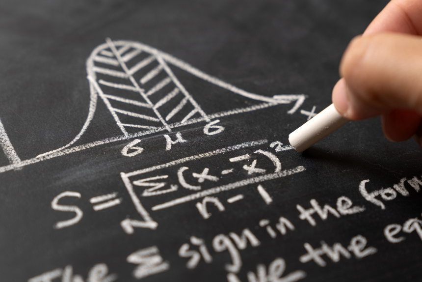Curso de Extensão em Calculo Para Funcoes De Multiplas Variaveis: Aprofundamento Teórico e Prático