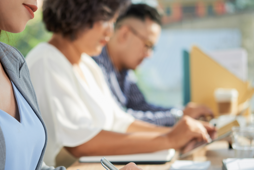 Curso de Extensão em Pratica De Texto: Aprofundamento Teórico e Prático