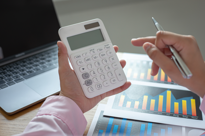 Curso de Extensão em Calculo Numerico: Aprofundamento Teórico e Prático