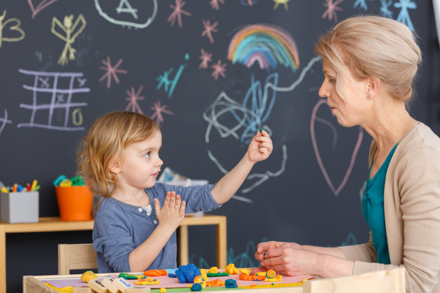 Curso de Extensão em Teoria E Pratica Na Educacao Infantil: Aprofundamento Teórico e Prático